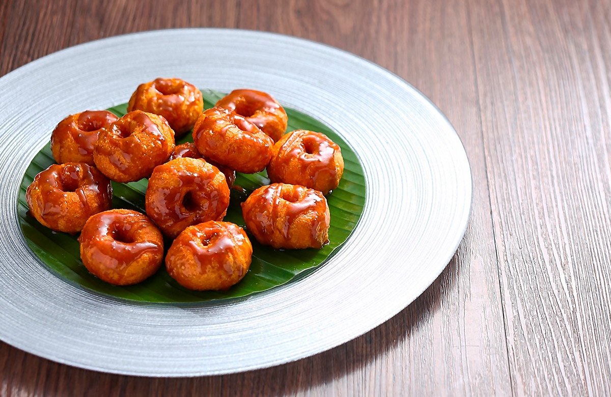 Read more about the article Sweet Potato Donuts With Palm Sugar Syrup