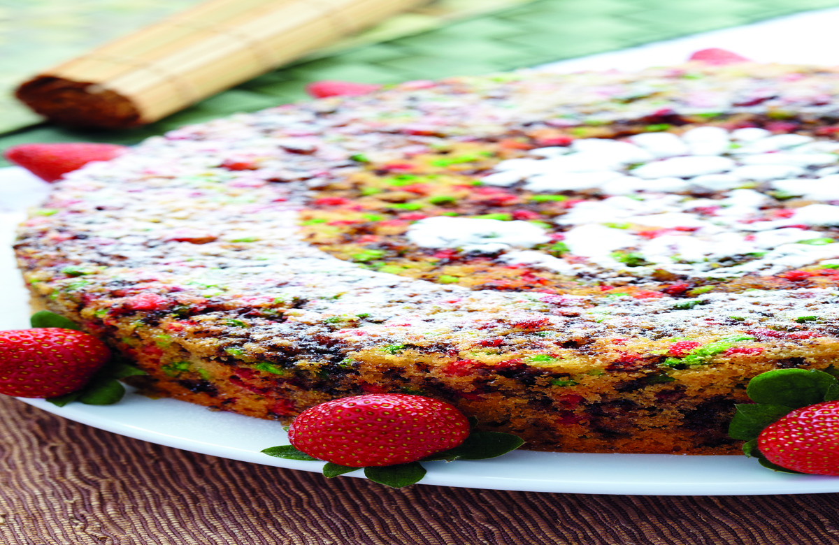 Read more about the article Colourful Almond Cake