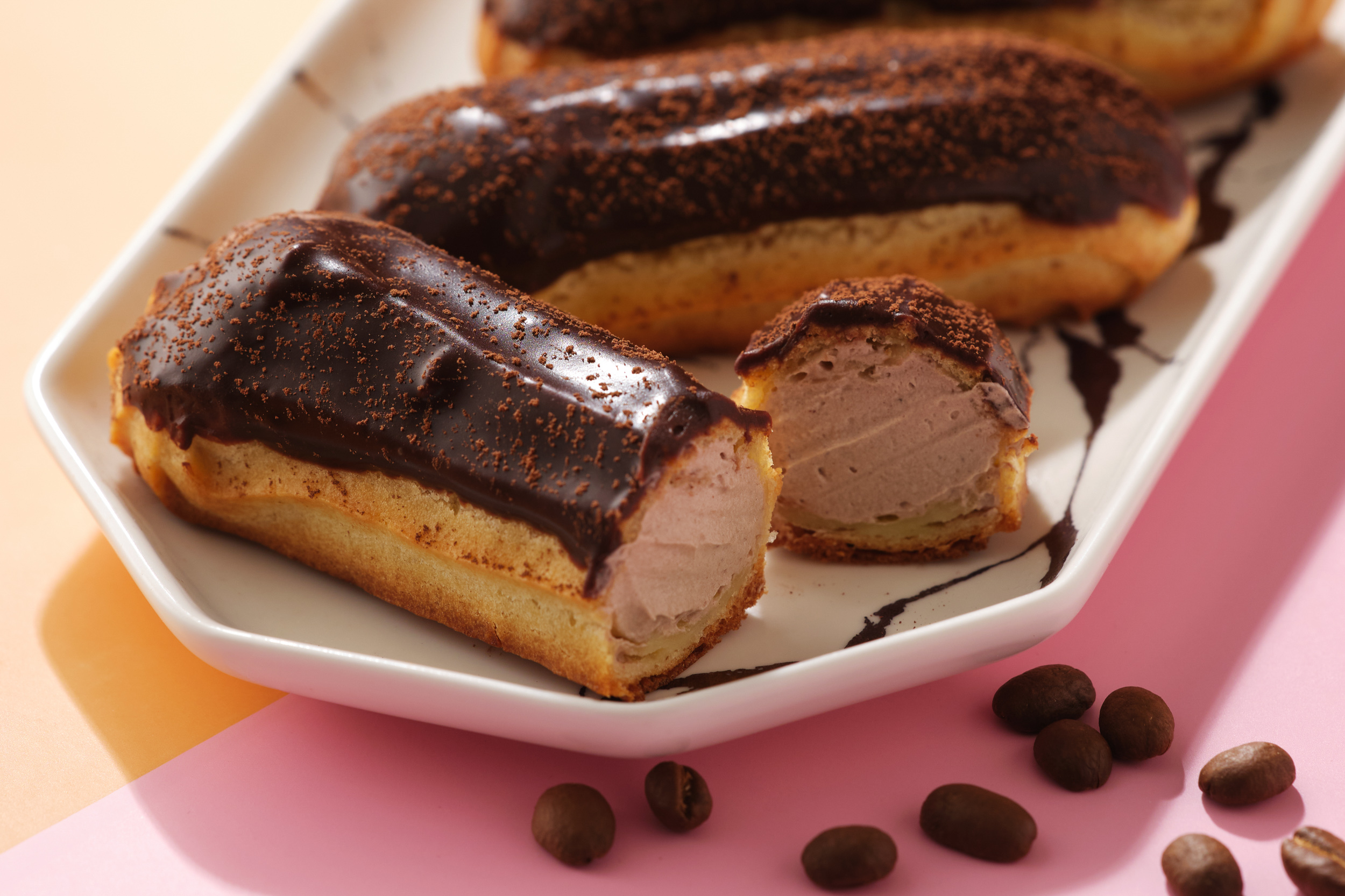 Read more about the article Tiramisu Éclairs